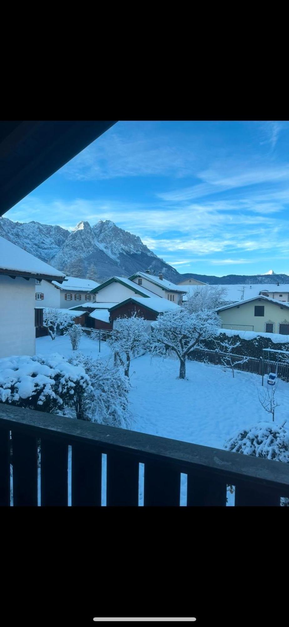 Haus Mit Wunderschoenem Ausblick Und Garten Garmisch-Partenkirchen Luaran gambar